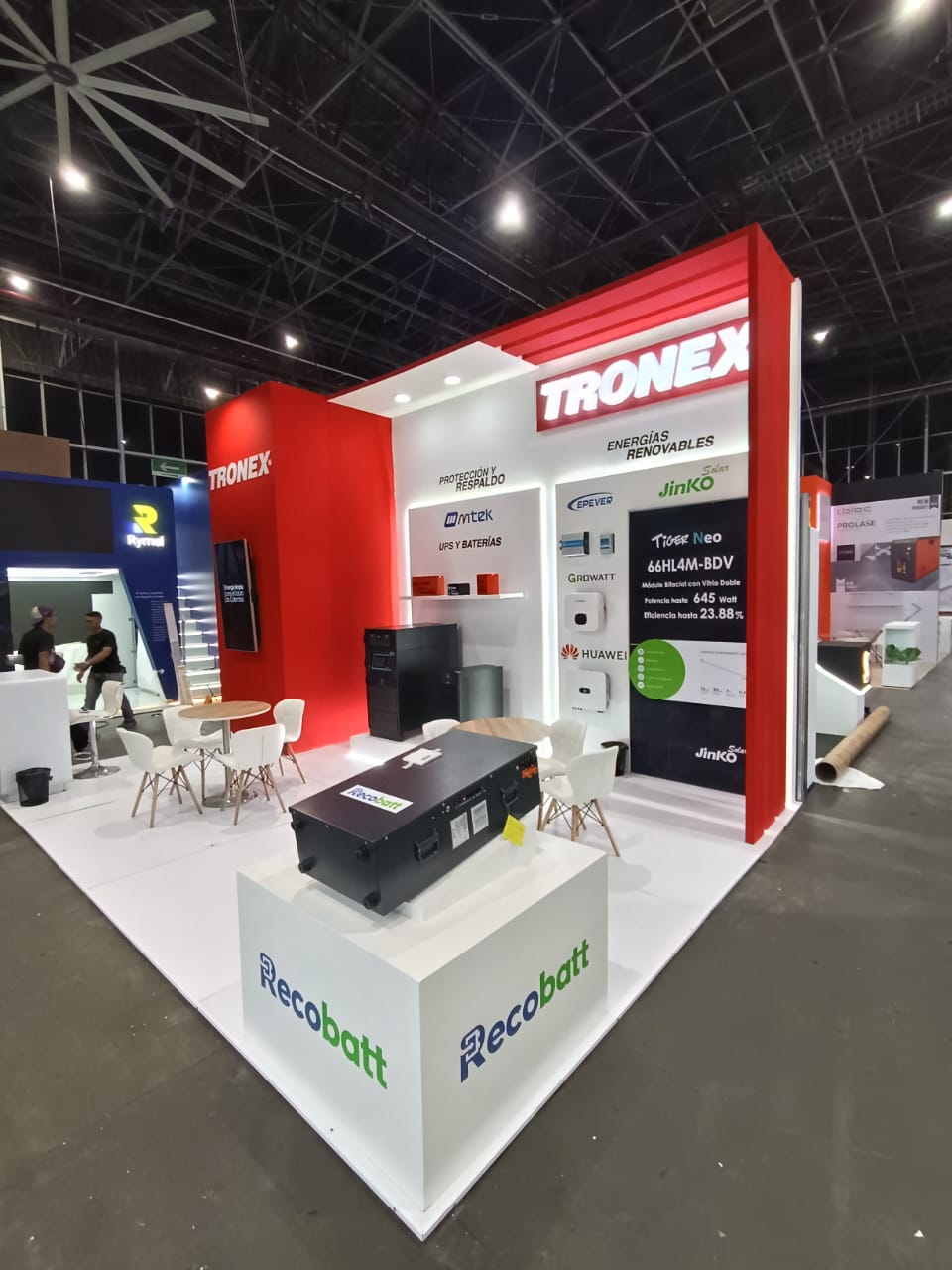 Stand Tronez en Corferias 2025